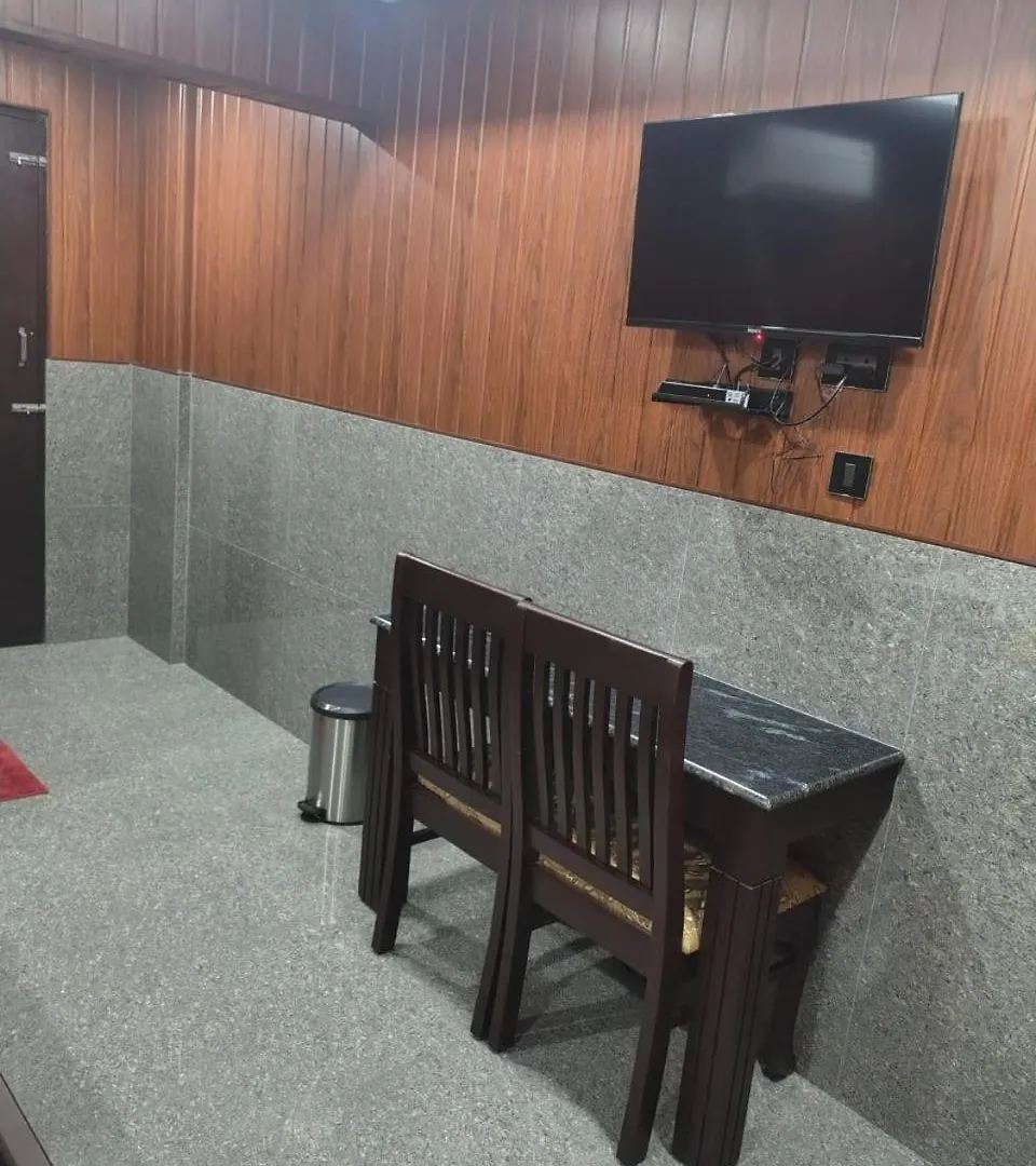 Отель Lakshmi Residency Chottanikkara Коччи 3*,